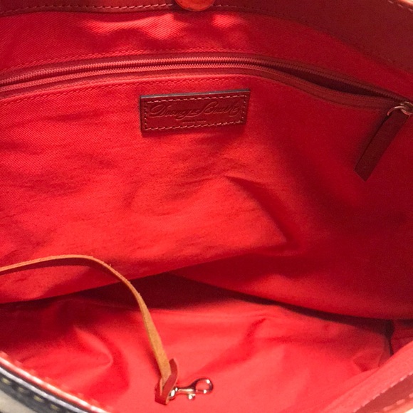 Dooney & Bourke purse - Picture 2 of 8